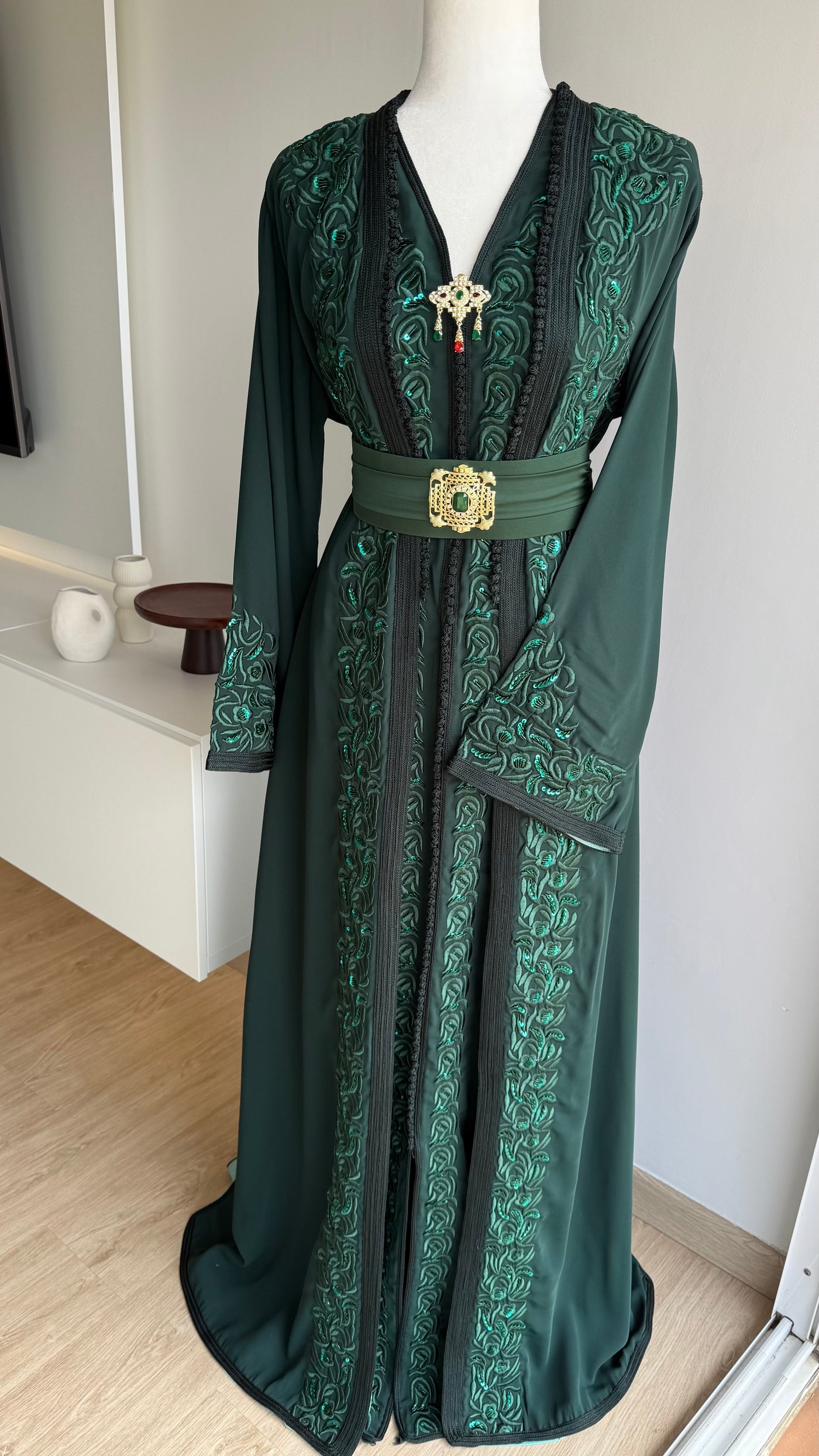 Amira